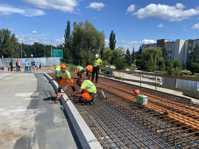 Jak idą prace przy wschodniej nitce wiaduktu przy ul. Zjednoczenia? Sprawdziliśmy