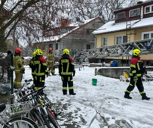 Strażacy powiatu braniewskiego  ugasili kolejny pożar komina w sezonie