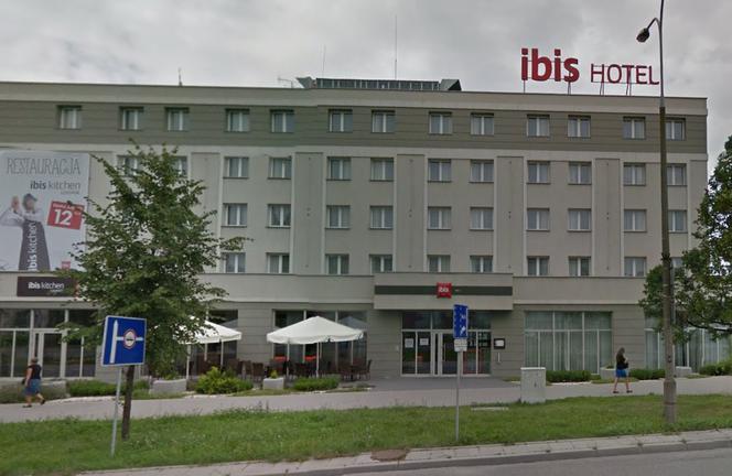 Hotel Ibis w Kielcach kończy działalność. Budynek idzie na sprzedaż