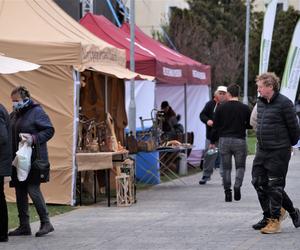 Akademicki Jarmark Wielkanocny na Politechnice Bydgoskiej [ZDJĘCIA]