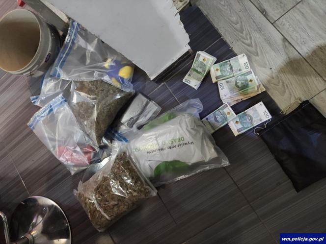 Wpadli podczas wymiany towaru. 10 kg narkotyków w rękach policji