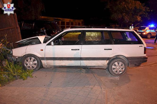 Nietrzeźwy kierowca Volkswagena spowodował wypadek. To nie pierwszy jego wybryk na podwójnym gazie