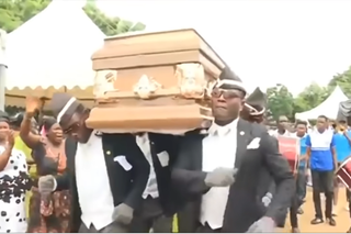 Nagranie słynnego Coffin dance sprzedane za ogromną sumę! Pieniądze wesprą walczącą Ukrainę [WIDEO]