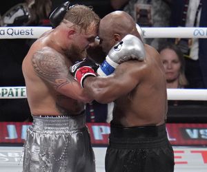 Kompromitacja! Fani byli wściekli na to, co wydarzyło się w trakcie walki Mike Tyson vs Jake Paul. Wstyd to mało powiedziane