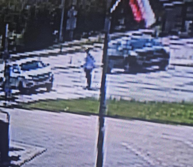 Ubrany jak ministrant zatrzymywał samochody! Komżę ukradł z zakrystii