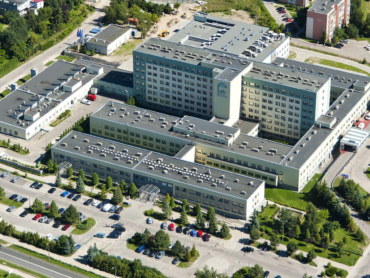 Nie parkujmy! Utrudnienia przy Szpitalu Wojewódzkim w Elblągu