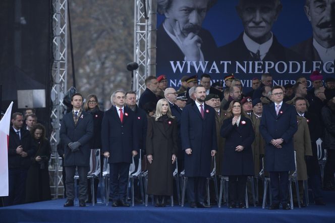 Marta Nawrocka i Paulina Kosiniak-Kamysz. Porównujemy ich stylizacje z 11 listopada [ZDJĘCIA]