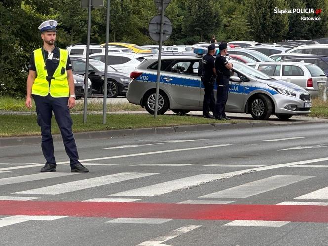 Policja zabezpiecza mecz GKS Katowice - Radomiak Radom