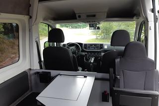 Policyjny Volkswagen Crafter