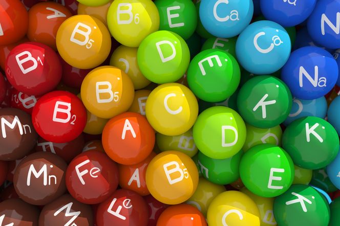 Witaminy rozpuszczalne w tłuszczach: A, D, E, K. Dlaczego łatwo je przedawkować?