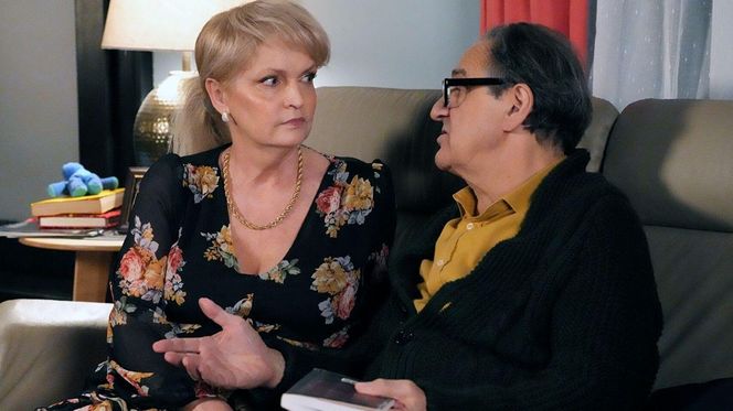 	Barwy szczęścia odc. 3176. Małgorzata (Adrianna Biedrzyńska), Jerzy (Bronisław Wrocławski)