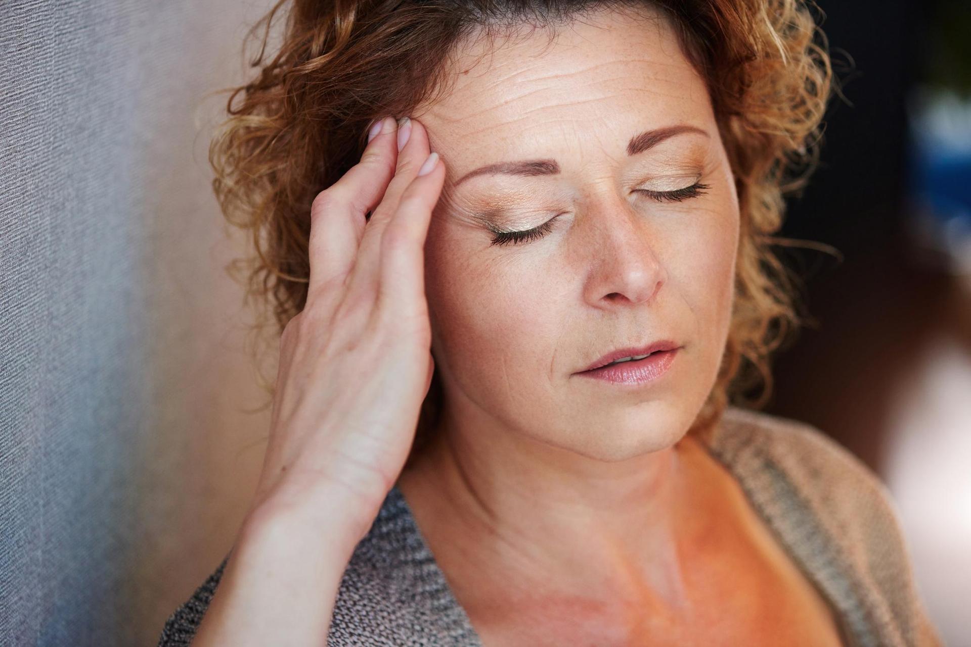 Częściej Cierpią Kobiety Jak Się Objawia Migrena Oczna I Jak Ją Leczyć Poradnikzdrowiepl 1098