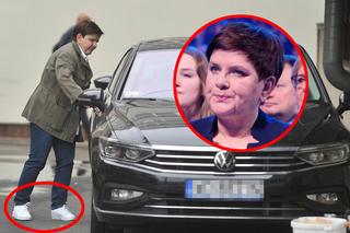 Beata Szydło w szpanerskich butach wsiada do nowej, potężnej limuzyny. Wielka narada w PiS