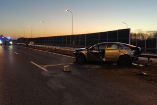 Zderzenie dwóch osobówek na A4 w okolicach Mokrzysk - 6.12.2024 r.