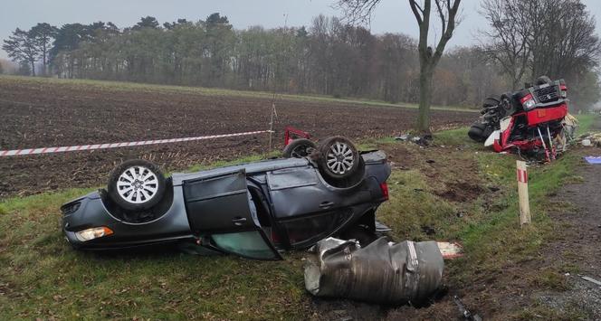 Groźny wypadek pod Glinojeckiem. Z rozbitej cysterny lał się żrący kwas