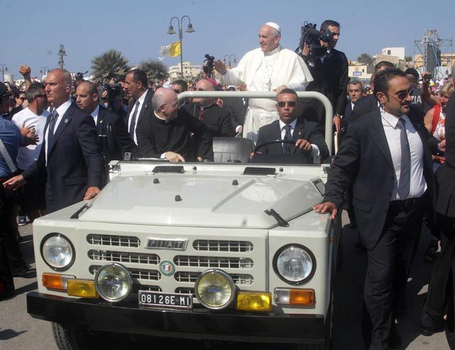 Papież Franciszek na Lampedusie