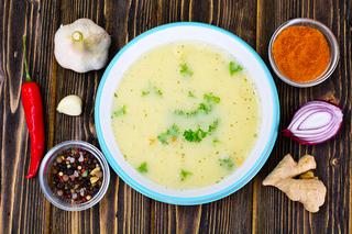Zupa curry - aromatyczna i lekko rozgrzewająca zupa jarzynowa