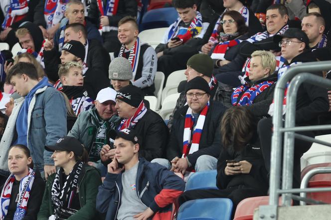 ZDJĘCIA kibiców na meczu Górnik Zabrze-Lech Poznań