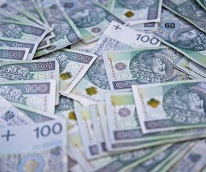 47-latka straciła blisko 28 tysięcy złotych. Uważajcie na fałszywe oferty pracy!