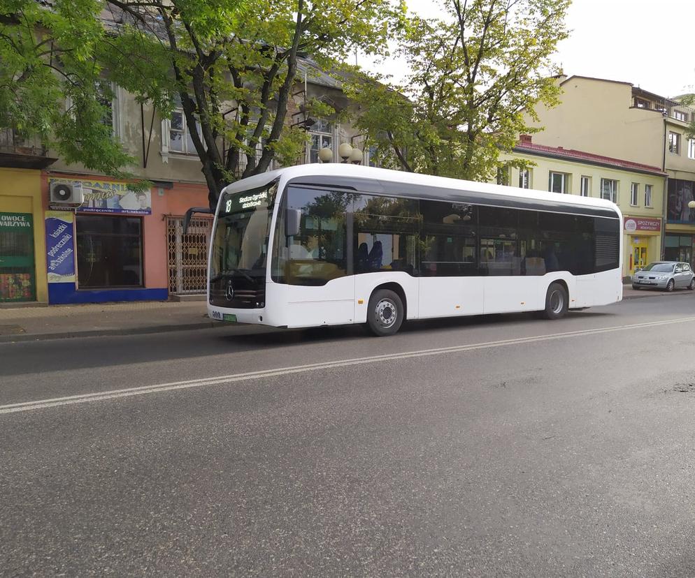 Elektryczny autobus siedleckie MPK miało okazję bezpłatnie przetestować w sierpniu 2020 roku. Przez kilka dni autobus jeździł wtedy na liniach 12 i 18, wożąc pasażerów