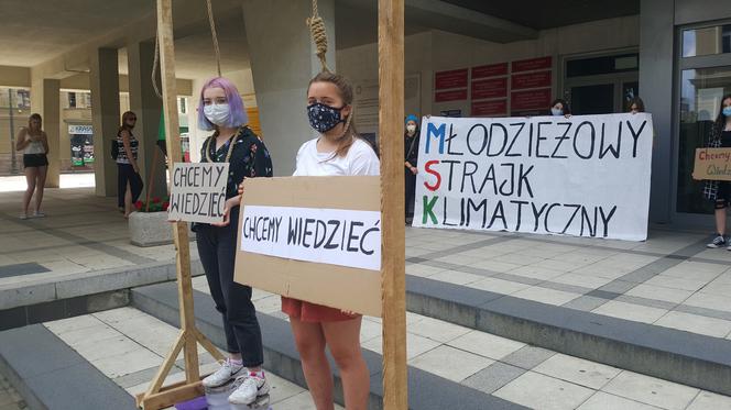 Strajk w Bydgoszczy. Młodzież wykrzyczała swoje niezadowolenie