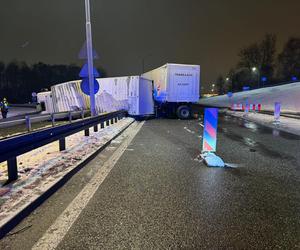 Wypadek na DTŚ w Katowicach. Trasa zablokowana