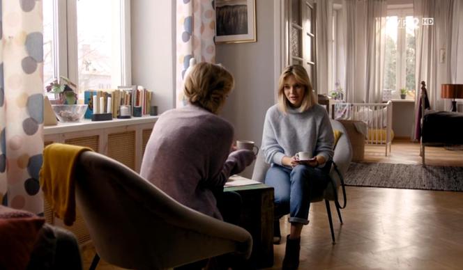 O mnie się nie martw 12 sezon odc. 4. Sylwia (Aleksandra Adamska), Olga (Joanna Kuberska)