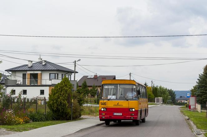 Zabytkowe tramwaje i autobusy na ulicach Wrocławia! Sprawdź, gdzie znaleźć je w sierpniu 