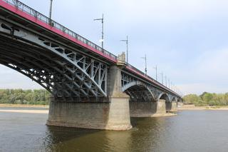 Mosty Warszawy: będą się ścigać kajakami pod mostami