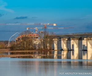 Budowa obwodnicy Łomży i największego mostu nad Narwią 