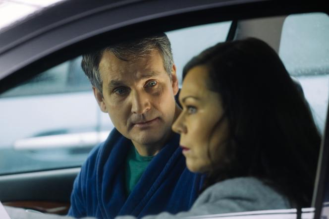 Na Wspólnej odc. 3447: Borys Orłow (Oleg Sawkin), Oksana Orłow (Magdalena Nieć)