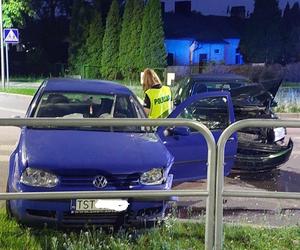 Wypadek na Konstytucji w Starachowicach. Zderzył się Volkswagen i Skoda