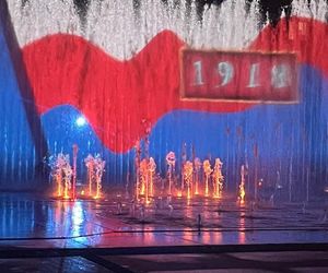 Inauguracyjny pokaz rzeszowskiej fontanny multimedialnej 