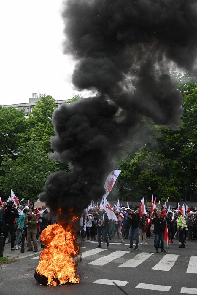 Protest w Warszawie 