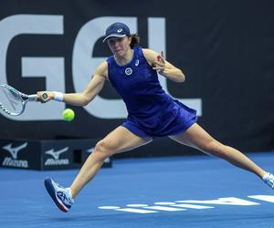 Iga Świątek - Kasatkina Transmisja TV WTA Finals Gdzie oglądać mecz Świątek - Kasatkina STREAM ONLINE LIVE Iga Świątek mecz w TV dzisiaj Na jakim programie Masters 1.11