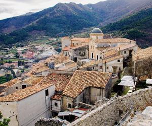 Reggio di Calabria na zdjęciach. Polecisz tam z portu Katowice Airport