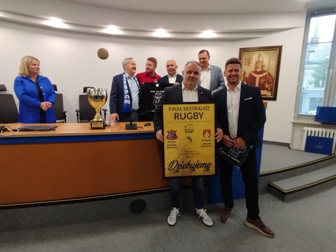Społeczność sportowców i kibiców rugby z Siedlec uczciła największy z dotychczasowych sukcesów w historii klubu