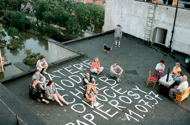 Powódź tysiąclecia w Opolu. Zobacz miasto pod wodą! Minęły 24 lata [ARCHIWALNE ZDJĘCIA]