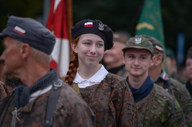 W sobotę przeszedł Marsz Pamięci. Uczestnicy upamiętnili ofiary zbrodni na Woli