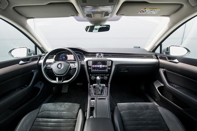 TEST Volkswagen Passat RLine 2.0 TSI 280 KM 4Motion DSG