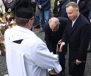 Andrzej Duda z ojcem przynieśli święconki