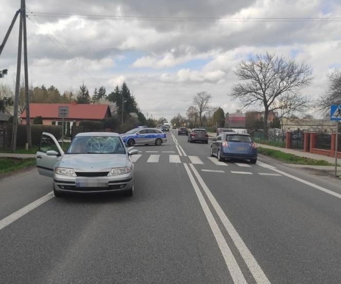 Wypadek na DK 17 w Sitańcu. Samochód potrącił na pasach 13-letniego chłopca [ZDJĘCIA]