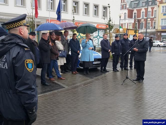 Nowe radiowozy olsztyńskich policjantów