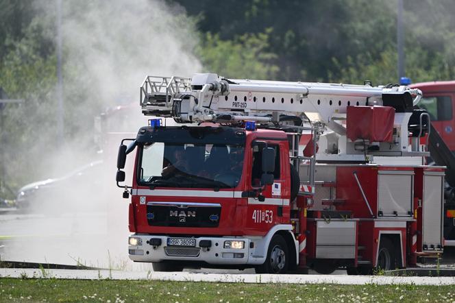 Służby ostrzegają! Alarmowy poziom amoniaku w związku z pożarem w Krośnie