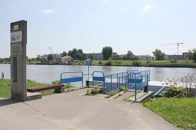 Krakowski Tramwaj Wodny wrócił na Wisłę. Na razie brakuje zainteresowanych rejsami 