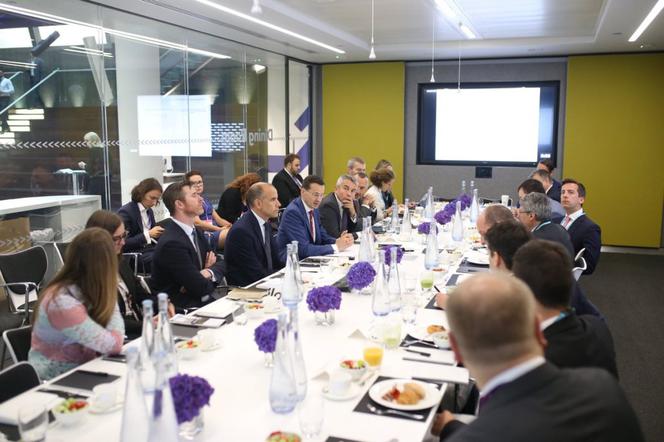 Wicepremier Mateusz Morawiecki na spotkaniach z inwestorami w Londynie