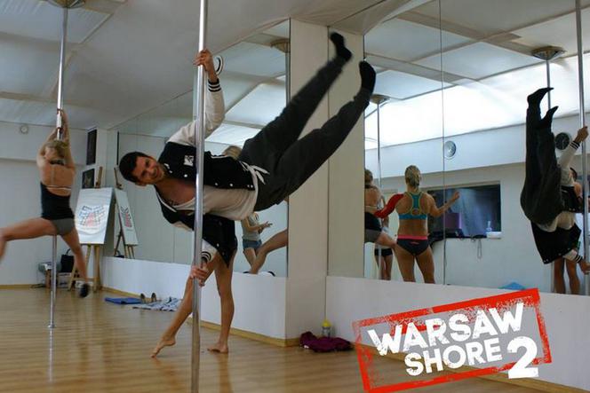 Warsaw Shore 2. Uczestnicy na rurach uczą się pole dance!