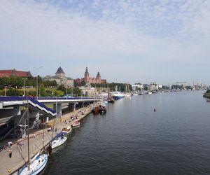 Ruszyły Żagle 2025. Od rana wydarzenie przyciąga mieszkańców miasta i turystów