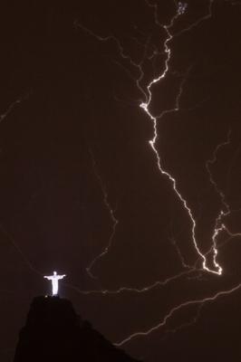 Burza nad Rio de Janeiro - Chrystus