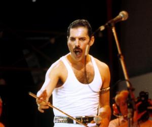 Dzień, w którym zespół Queen porwał Wembley. Historia legendarnego koncertu na Live Aid
